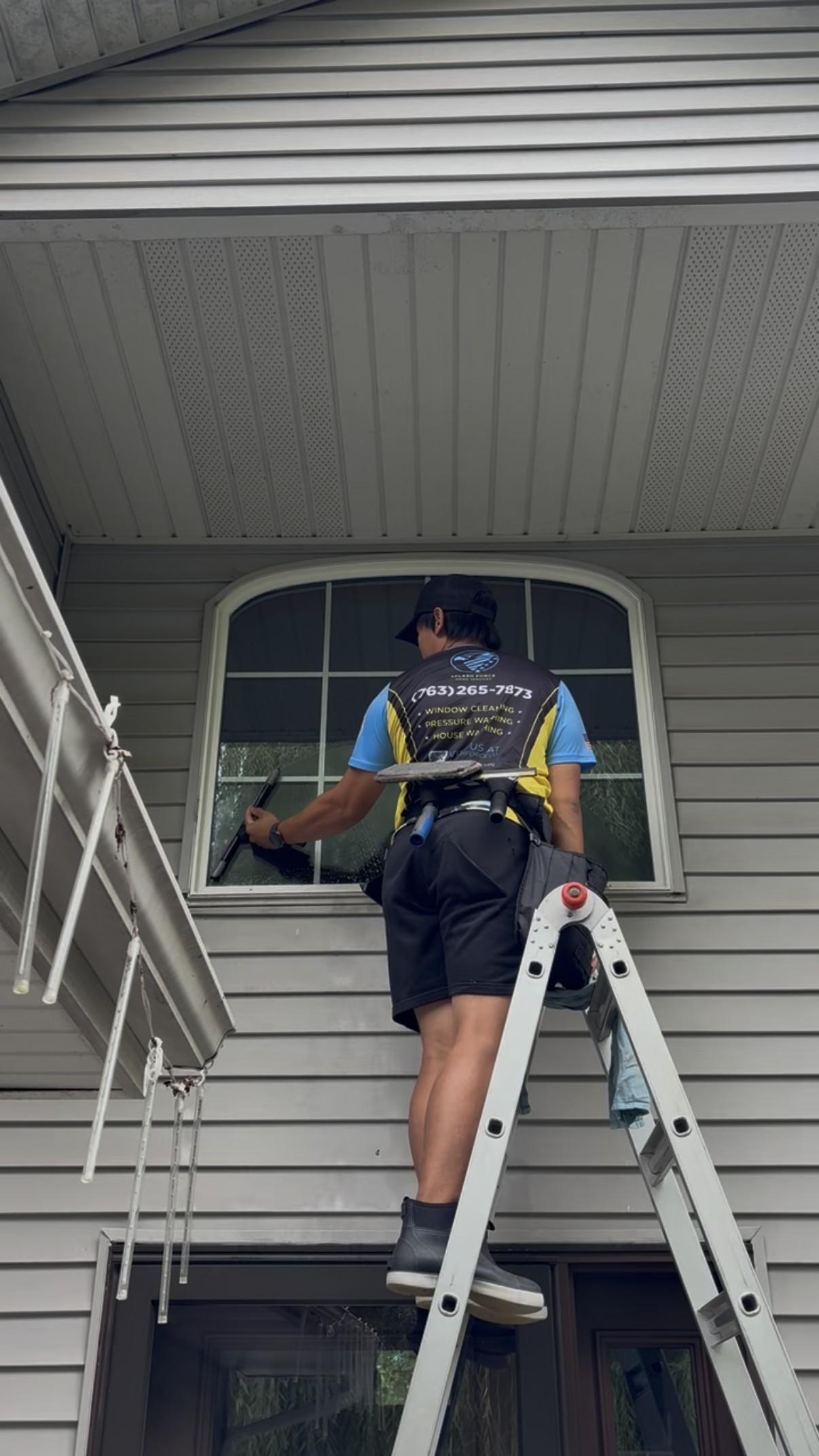 Residential window cleaning